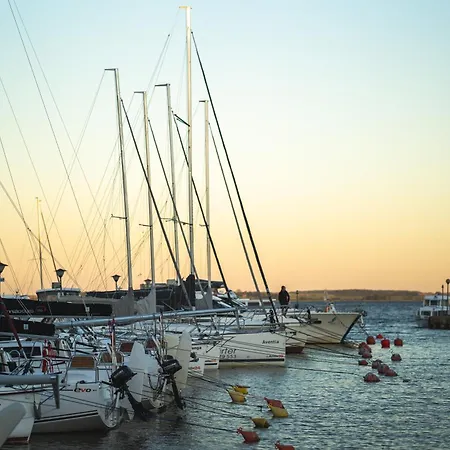 Yacht Kapitanski * Wilkasy (Gizycko)